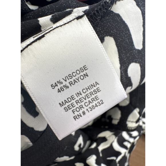 ModCloth Bold Notion Black White Cropped Jumpsuit Leopard Women's Size 00 NWT - Picture 8 of 9